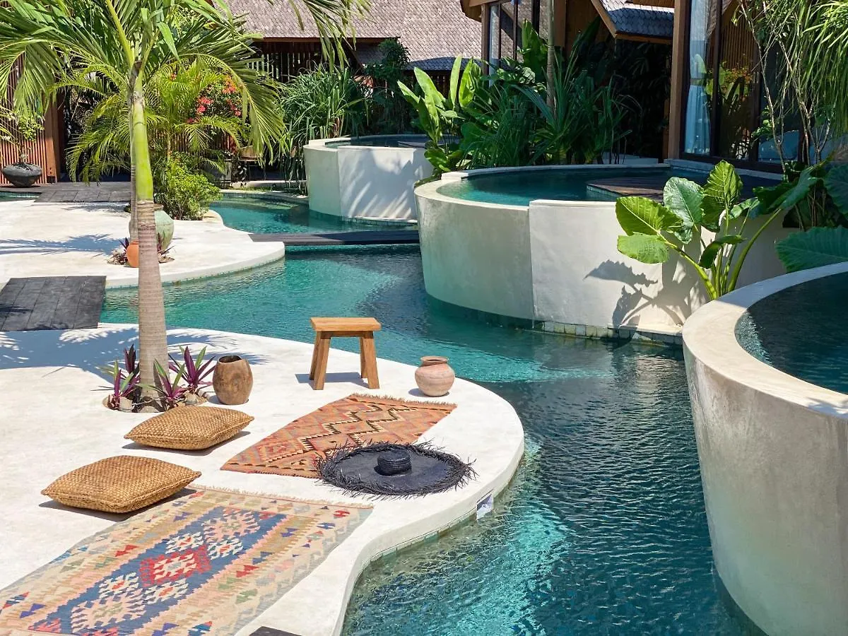 Beyond Bayou Seminyak 4*,  Indonesien