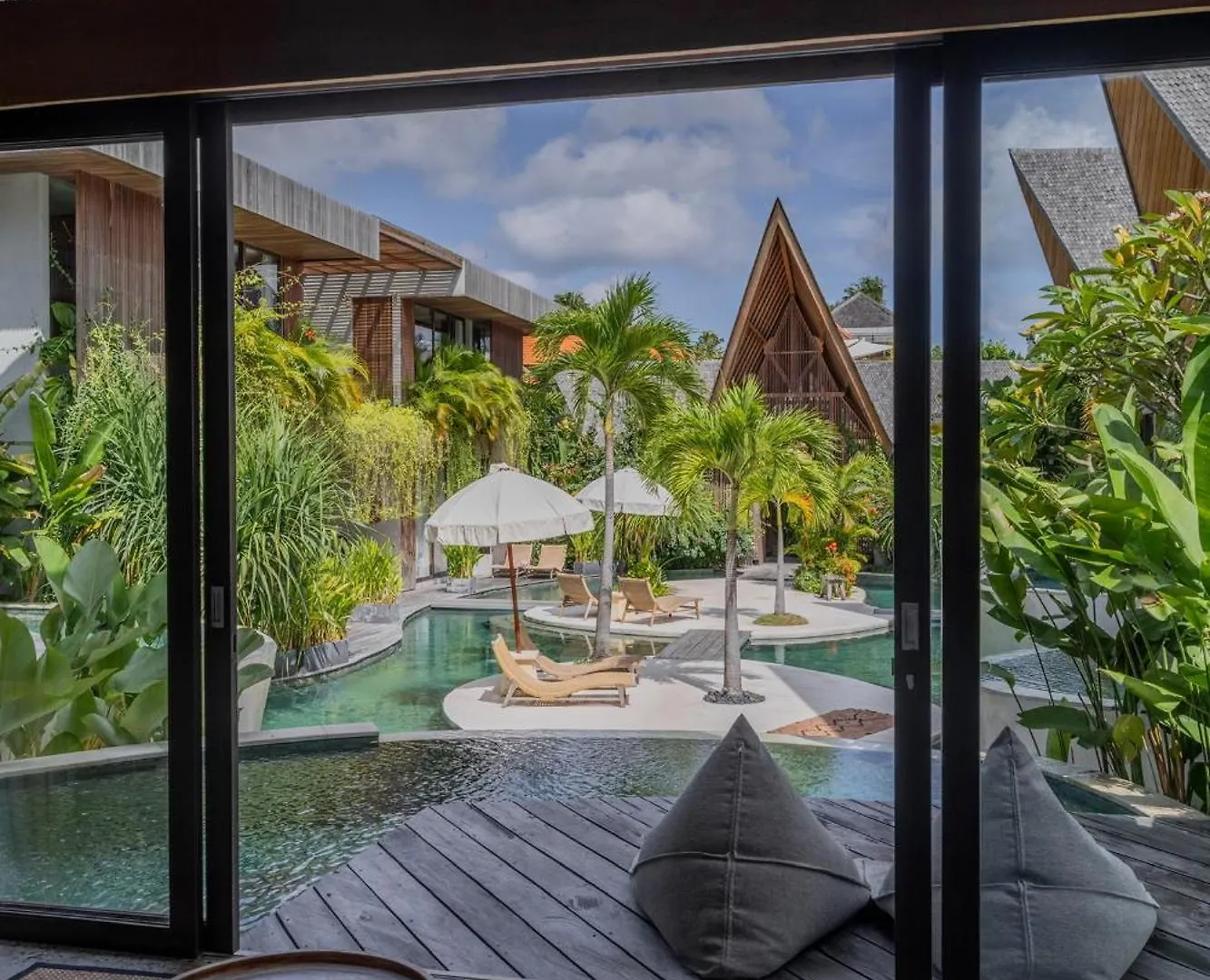 Beyond Bayou Seminyak Semesteranläggning (resort)